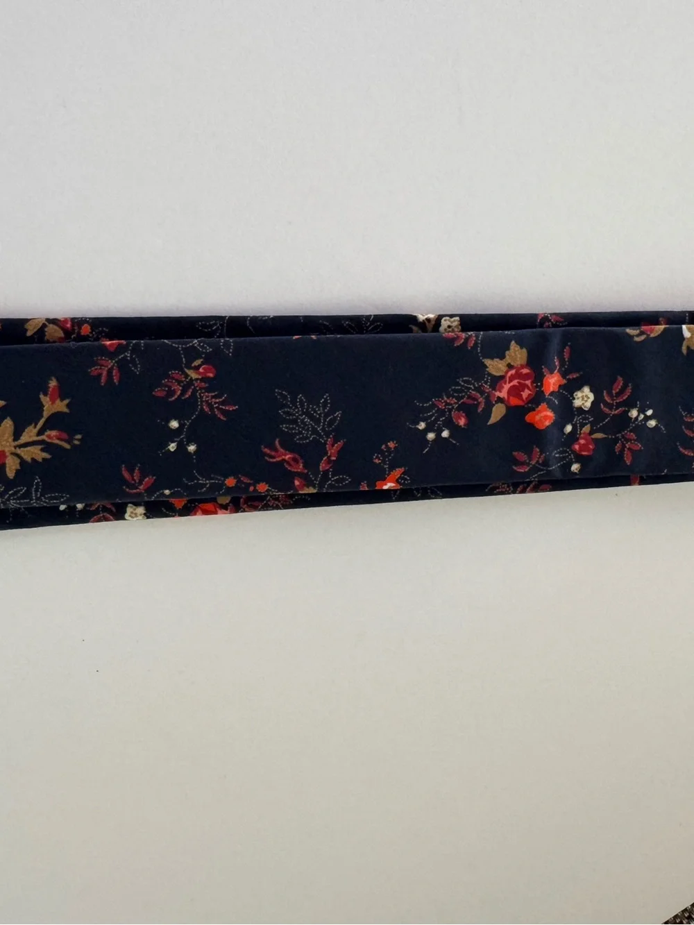 DAZI Men's Cotton Blue multi Floral Neck Tie NWT